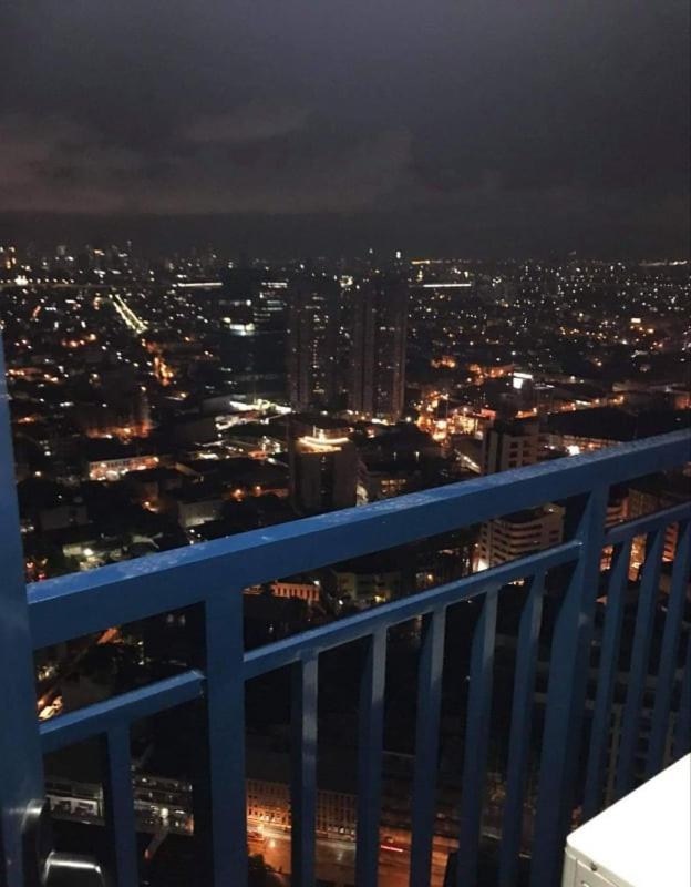 Fully Furnished Studio With Balcony In Air Residences Makati Philippines Manila Exterior photo